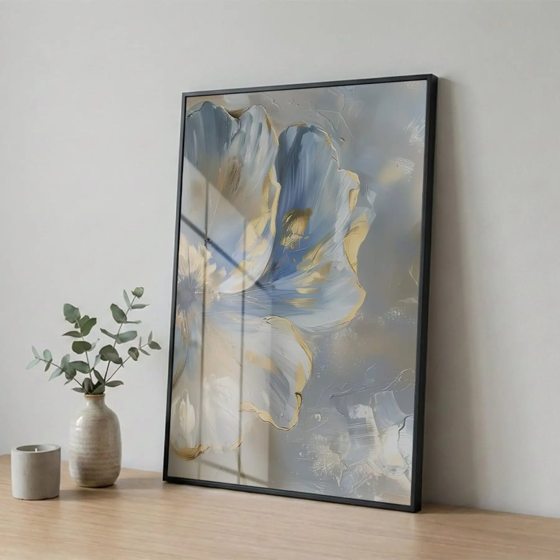 Soyut Çiçek Pastel Mavi Tonları Tekli Siyah Metal Çerçeveli Cam Tablo Poster Dekoratif