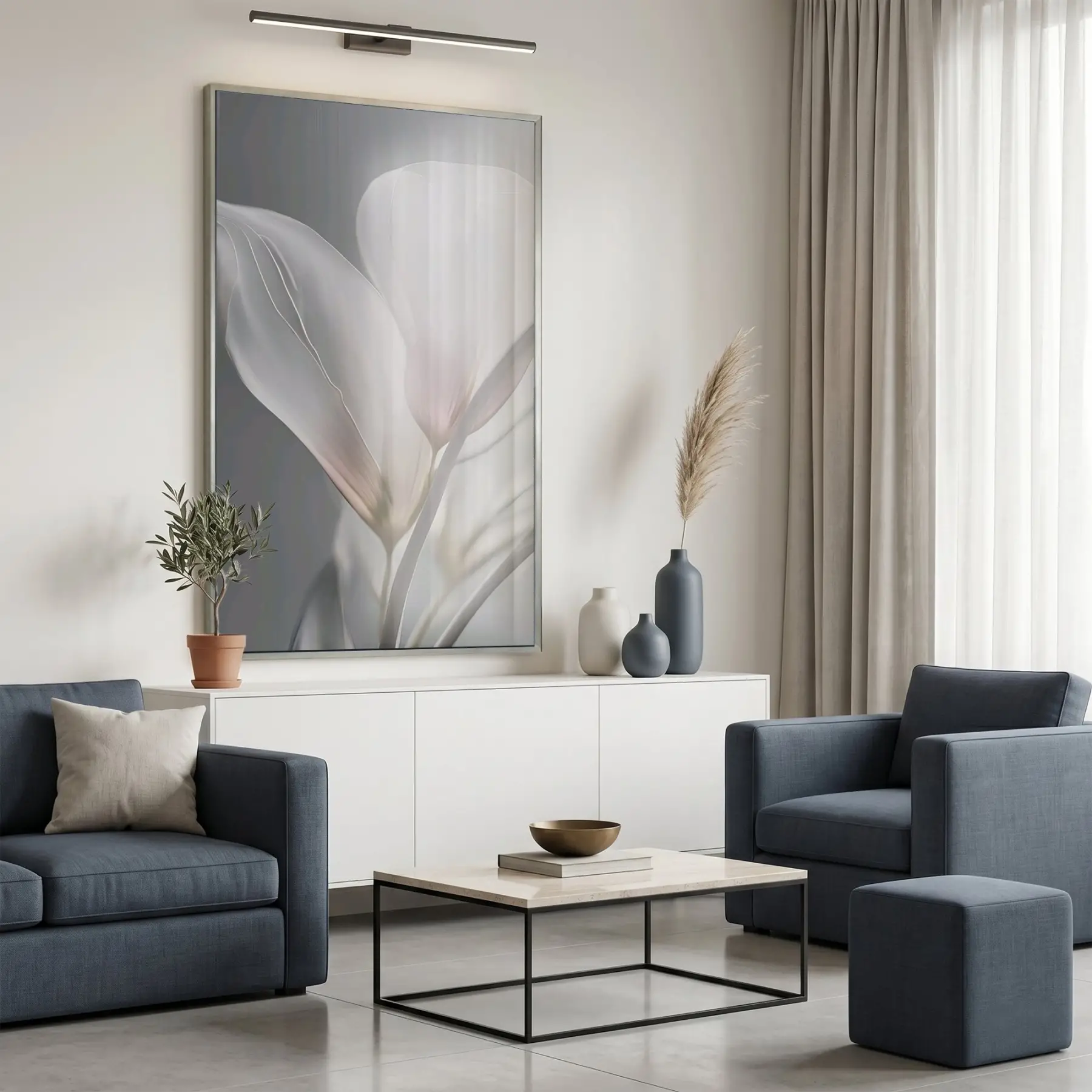 Narin Çiçek Pastel Gri Tonları Tekli Gümüş Metal Çerçeveli Cam Tablo Poster Dekoratif
