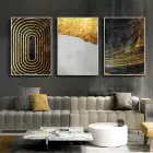 Altın Dokunuşlar: Üçlü Metal Çerçeveli Tablo Takımı
