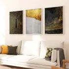 Altın Dokunuşlar: Üçlü Metal Çerçeveli Tablo Takımı