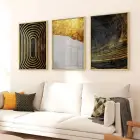 Altın Dokunuşlar: Üçlü Metal Çerçeveli Tablo Takımı