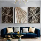 Modern Yansımalar: Altın Vurgulu Desenler Metal Çerçeveli Tablo Takımı