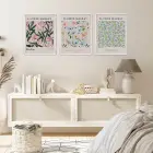 Pastel Şehir Çiçekleri Üçlüsü Beyaz Çerçeveli 3lü Ahşap Tablo Seti