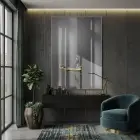 Teknede Adam Soğuk Mavi Gri Tekli Cam Tablo Yatak Odası Koridor Duvar Dekoru