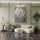 Büyük Çiçek Nötr Gri Tonları Tekli Gümüş Metal Çerçeveli Cam Tablo Poster Dekoratif