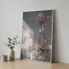 Şeffaf Çiçekler Pastel Pembe Tonları Tekli Gümüş Metal Çerçeveli Cam Tablo Poster Dekoratif