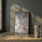 Şeffaf Çiçekler Pastel Pembe Tonları Tekli Siyah Metal Çerçeveli Cam Tablo Yatak Odası
