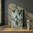 Tropikal Yapraklar Orman Yeşili Tonları Tekli Beyaz Metal Çerçeveli Cam Tablo Yatak Odası