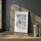 Akıcı Soyut Doğal Tonlar Tekli Gold Metal Çerçeveli Cam Tablo Duvar Salon Aksesuarları