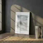 Akıcı Soyut Doğal Tonlar Tekli Gümüş Metal Çerçeveli Cam Tablo Yatak Odası Koridor