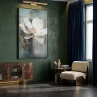 Manolya Çiçeği Mistik Yeşil Tonlar Tekli Siyah Metal Çerçeveli Cam Tablo Duvar Salon