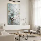 Hassas Çiçekler Su Yeşili Pastel Tekli Gümüş Metal Çerçeveli Cam Tablo Yatak Odası