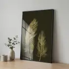 Süzülen Tüyler Koyu Altın Tekli Siyah Metal Çerçeveli Cam Tablo Salon Oturma Odası