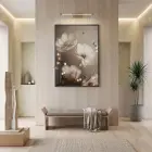Narin Çiçekler Sıcak Bej Tonlar Tekli Siyah Metal Çerçeveli Cam Tablo Salon Oturma
