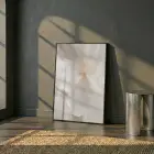 Yumuşak Çiçek Krem Bej Tonları Tekli Siyah Metal Çerçeveli Cam Tablo Salon Oturma