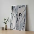 Soyut Yapraklar Hafif Gri Mavi Tekli Gümüş Metal Çerçeveli Cam Tablo Yatak Odası