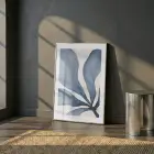 Soyut Yaprak Derin Mavi Tonları Tekli Gümüş Metal Çerçeveli Cam Tablo Duvar Salon