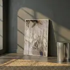 Tüy Dokusu Altın Bej Tonları Tekli Beyaz Metal Çerçeveli Cam Tablo Ev Dekorasyonu