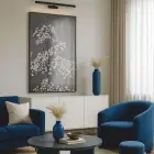 Narin Çiçekler Monokrom Gri Ton Tekli Siyah Metal Çerçeveli Cam Tablo Salon Oturma