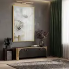 Büyük Çiçekler Krem Bej Tonları Tekli Gold Metal Çerçeveli Cam Tablo Ev Dekorasyonu