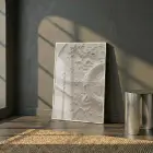 Dekoratif Oyma Sıcak Krem Tonları Tekli Beyaz Metal Çerçeveli Cam Tablo Duvar Salon