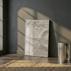 Dekoratif Oyma Sıcak Krem Tonları Tekli Gümüş Metal Çerçeveli Cam Tablo Yatak Odası