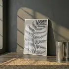 Eğrelti Otu Natürel Sepya Ton Tekli Beyaz Metal Çerçeveli Cam Tablo Duvar Salon