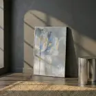 Soyut Çiçek Pastel Mavi Tonları Tekli Gümüş Metal Çerçeveli Cam Tablo Yatak Odası