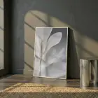 Narin Çiçek Nötr Gri Tonlar Tekli Beyaz Metal Çerçeveli Cam Tablo Yatak Odası
