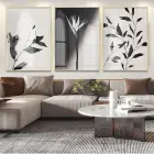 Minimalist Siyah-Beyaz Floral Gold Metal Çerçeveli Cam Tablo