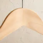 Premium Gümüş Kancalı Naturel Ahşap Elbise Askısı – Modern ve Şık Tasarım