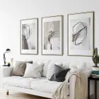 Soyut Çizim Tasarımı ve Kenarları Beyaz Efektli Gold Metal Çerçeveli Tablo Seti