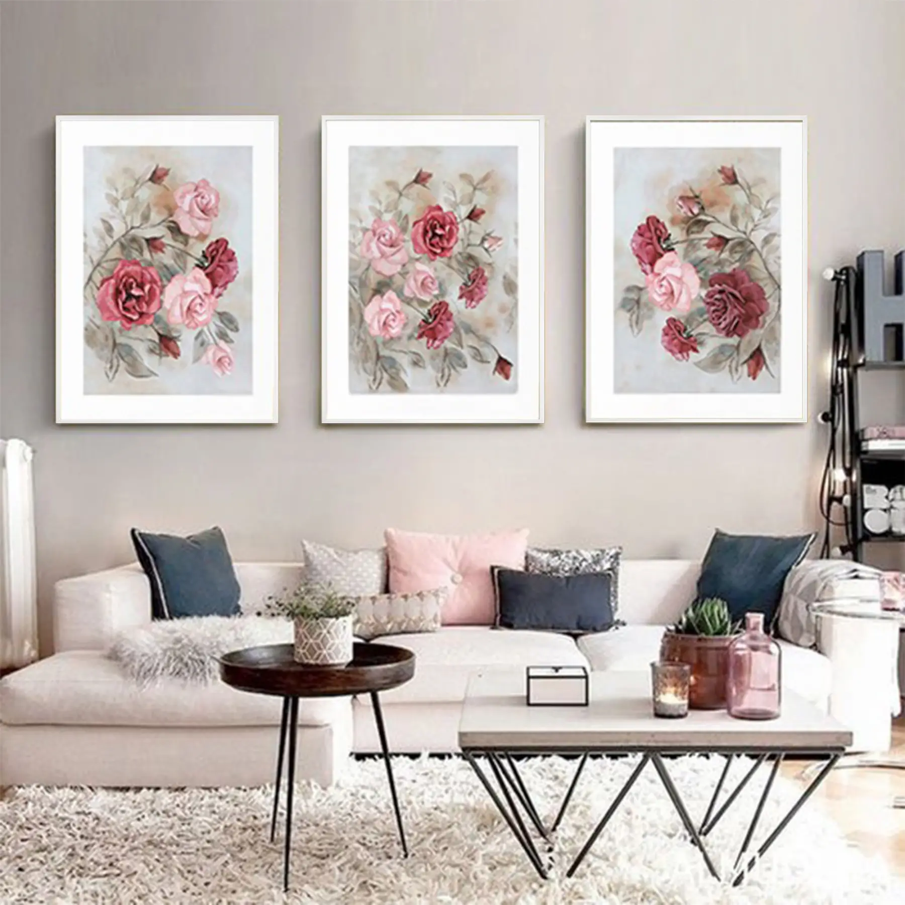 Çiçek Desenli Metal Çerçeveli Tablo Seti Beyaz