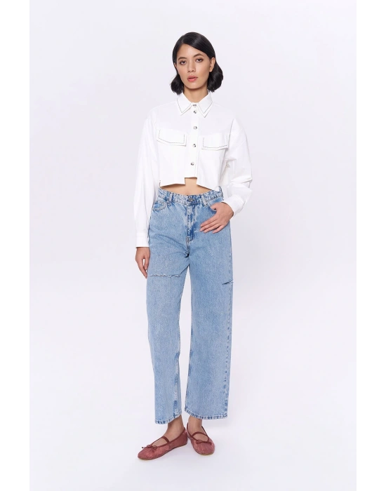 Sırt Düğmeli Nakışlı Crop Gömlek Ekru