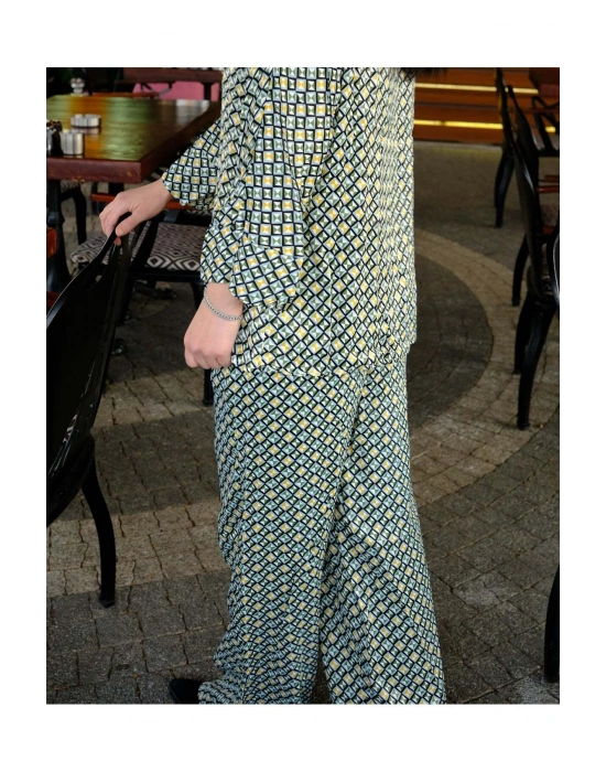 BELİ LASTİKLİ SALAŞ PANTOLON