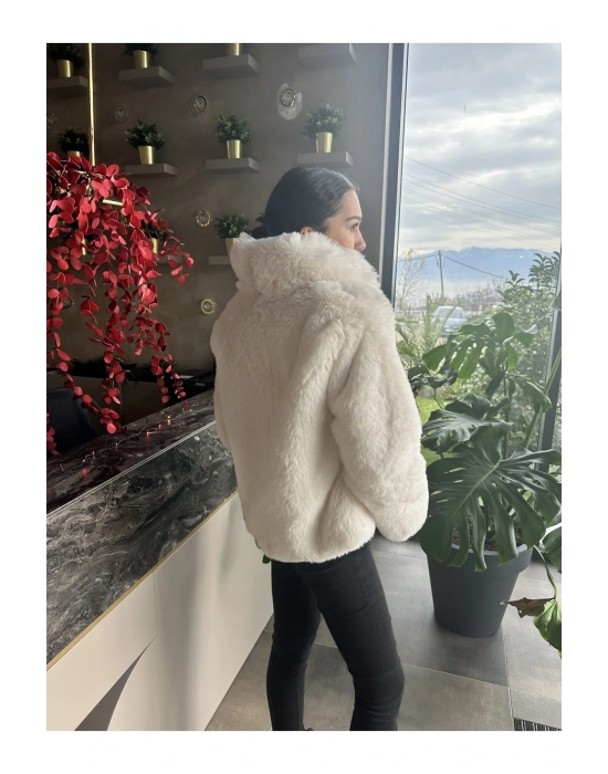 Ekru Şal Yaka Kürk