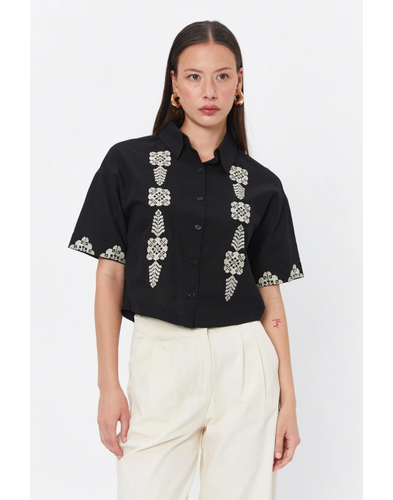 Etnik Desenli Kısa Kol Siyah Gömlek 34164