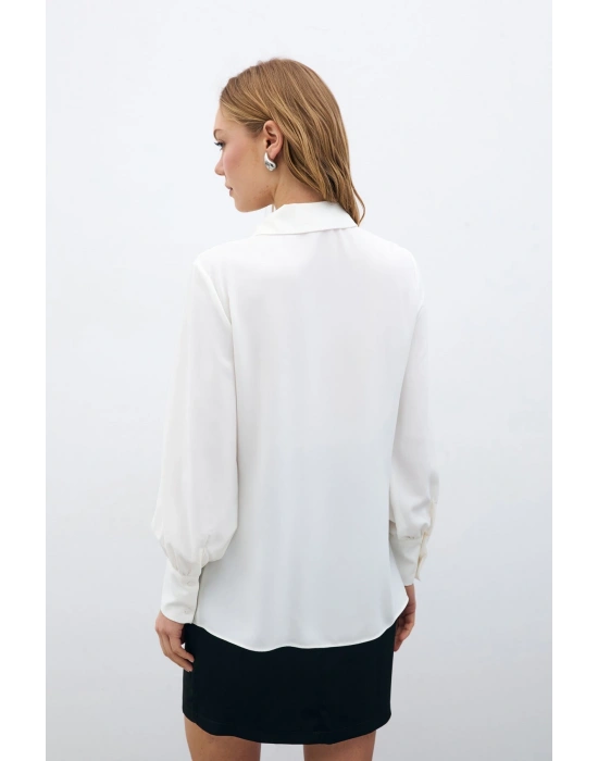 Şerit Aksesuarlı Bluz - Ekru