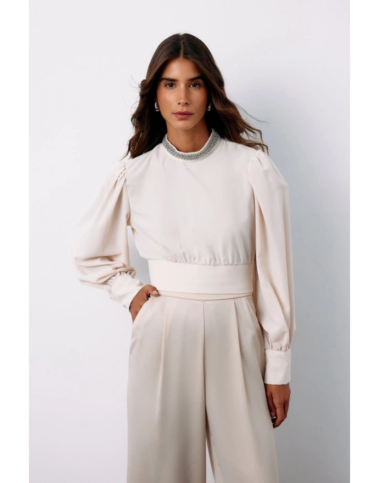 Yaka Aksesuarlı Bluz - Bej