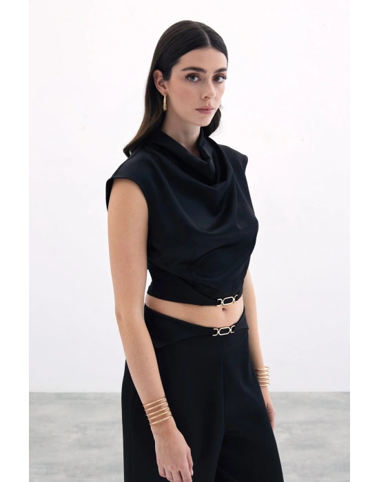 Toka Detaylı Degaje Bluz - Siyah