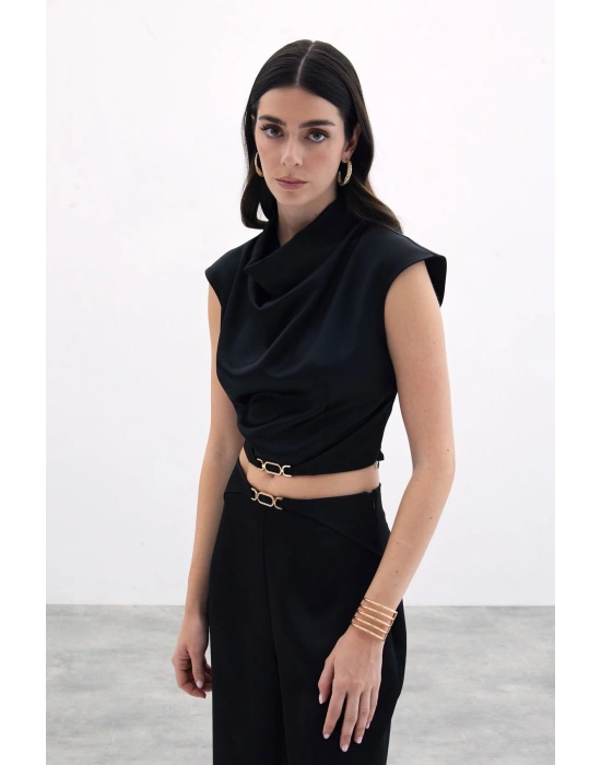 Toka Detaylı Degaje Bluz - Siyah