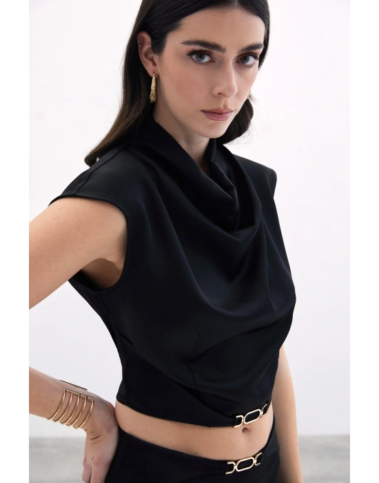 Toka Detaylı Degaje Bluz - Siyah