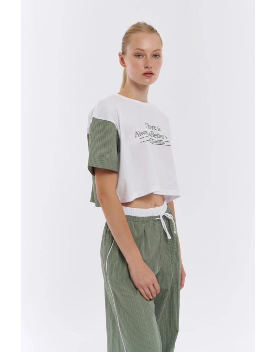 Match Detaylı Çizgili Crop Tişört Beyaz