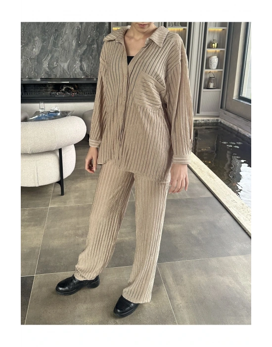 OVERSİZE GÖMLEK PANTLON EŞOFMAN TAKIM