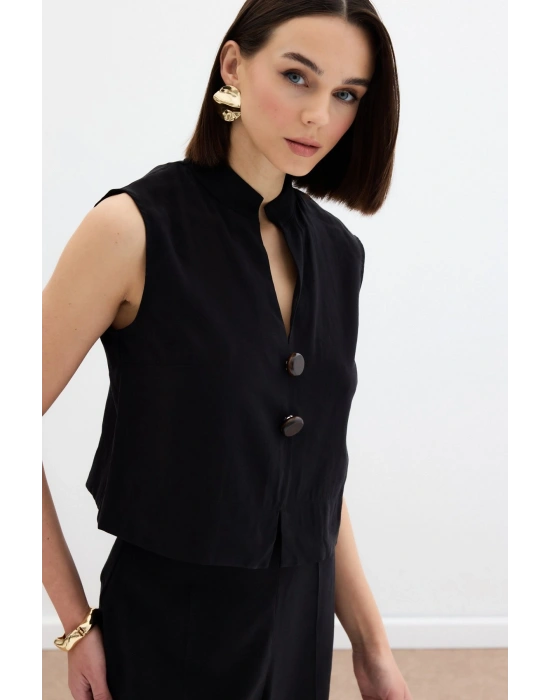 Süs Düğme Detaylı Bluz - Siyah