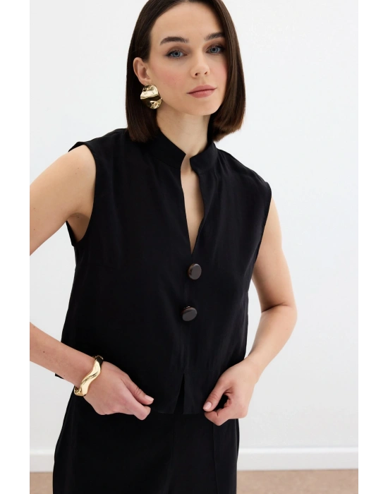 Süs Düğme Detaylı Bluz - Siyah