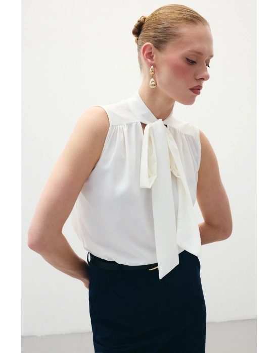 Fularlı Kolsuz Bluz - Ekru