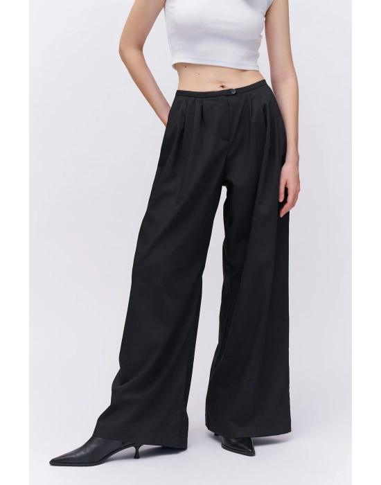 Pile Detaylı Yüksek Bel Pantolon Siyah