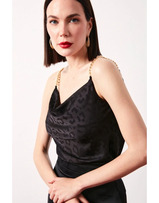 Zincir Askılı Saten Bluz - SİYAH