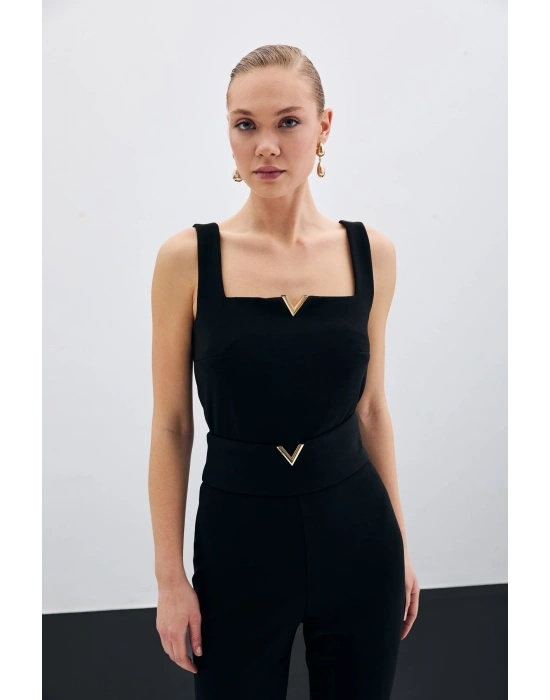 Yaka Gold Aksesuarlı Bluz - Siyah